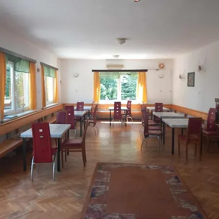 Tojzlov Vrh V Osrcju Narave